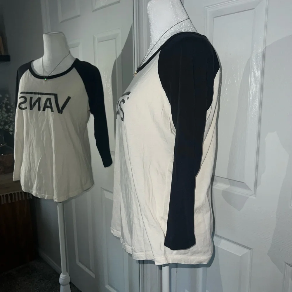 VANS Raglan Tee - Picture 7 of 11